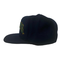 Load image into Gallery viewer, Vintage NFL Green Bay Packers Old English Script Snapback Hat
