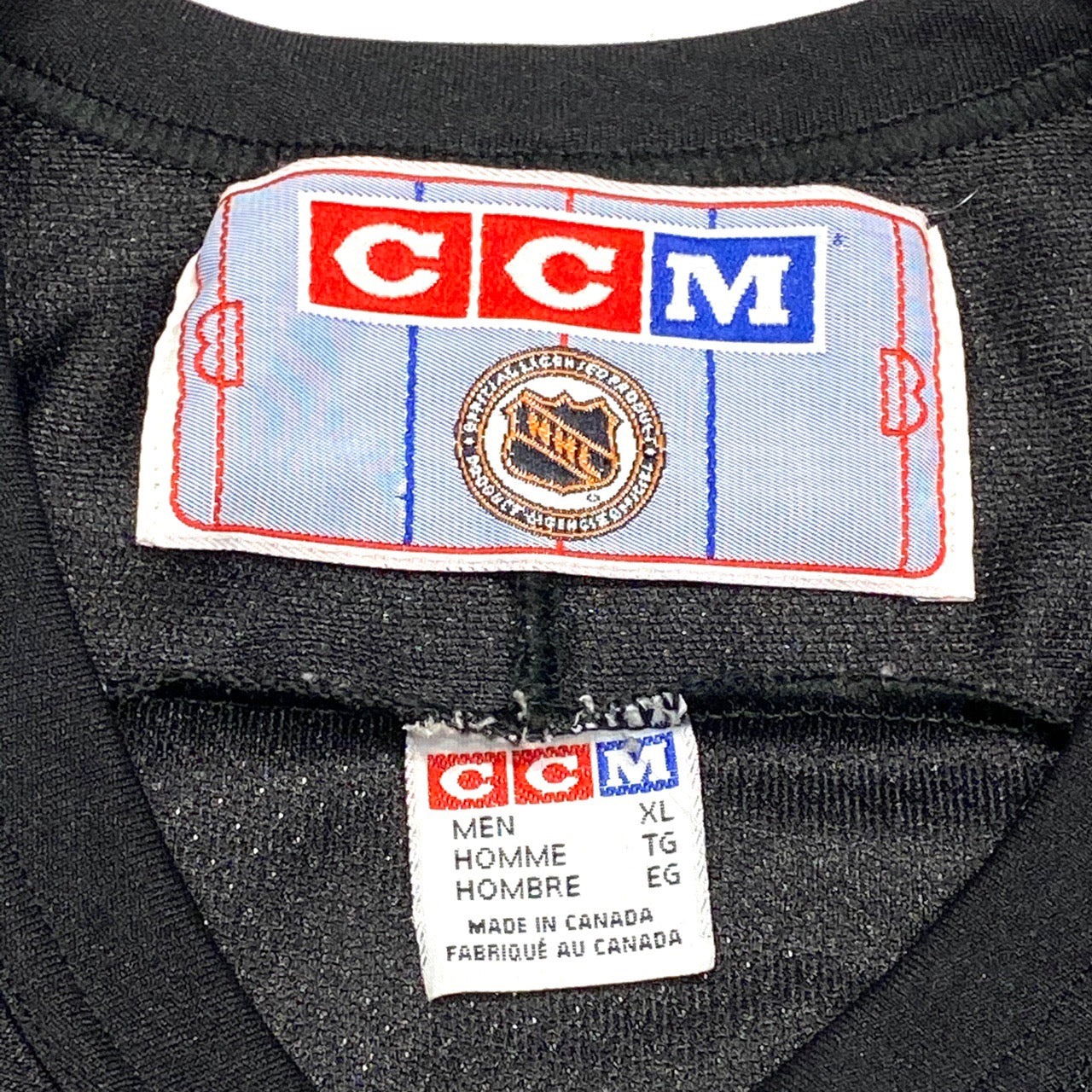 Vintage Philadelphia Flyers CCM NHL Hockey Graphic T-shirt Mens L New With  Tags