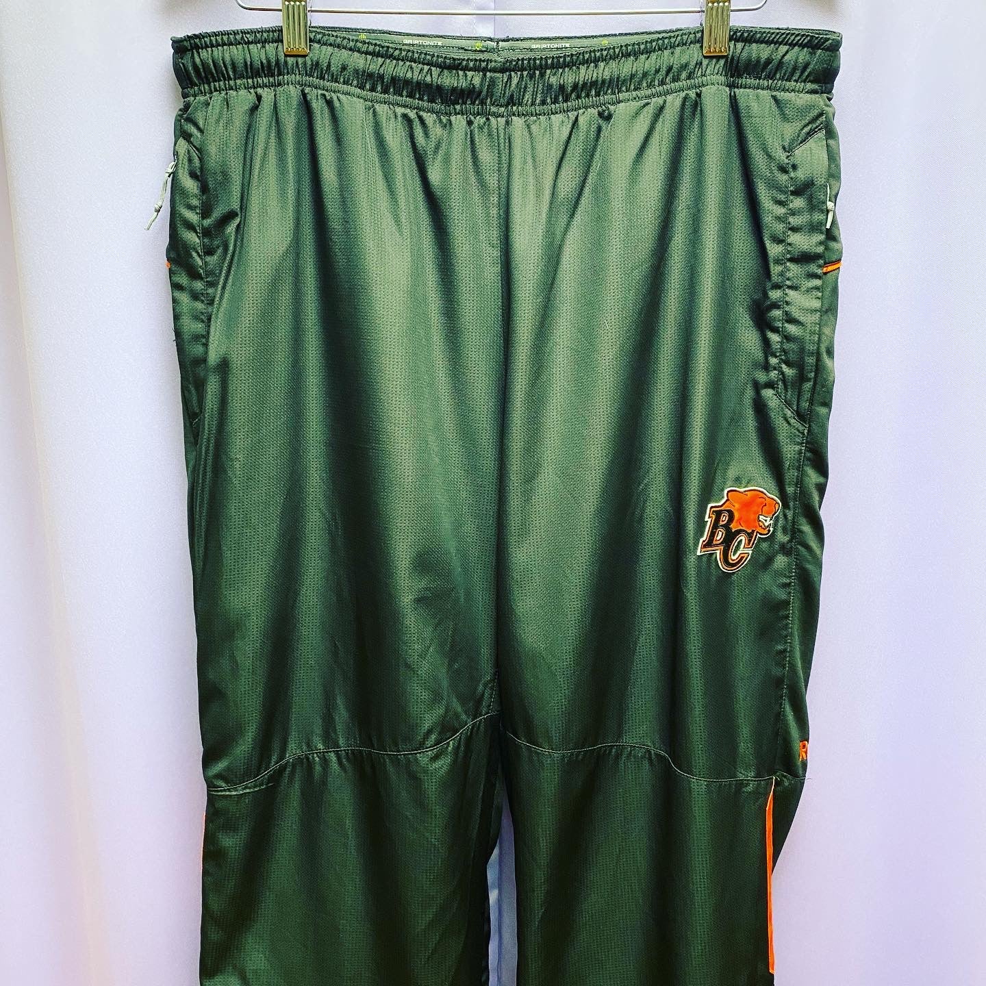 Reebok discount windbreaker pants